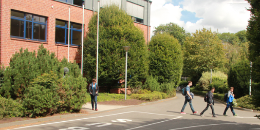 HERZLICH WILLKOMMEN (c) CC0 1.0 - Public Domain (von unsplash.com) HERZLICH WILLKOMMEN